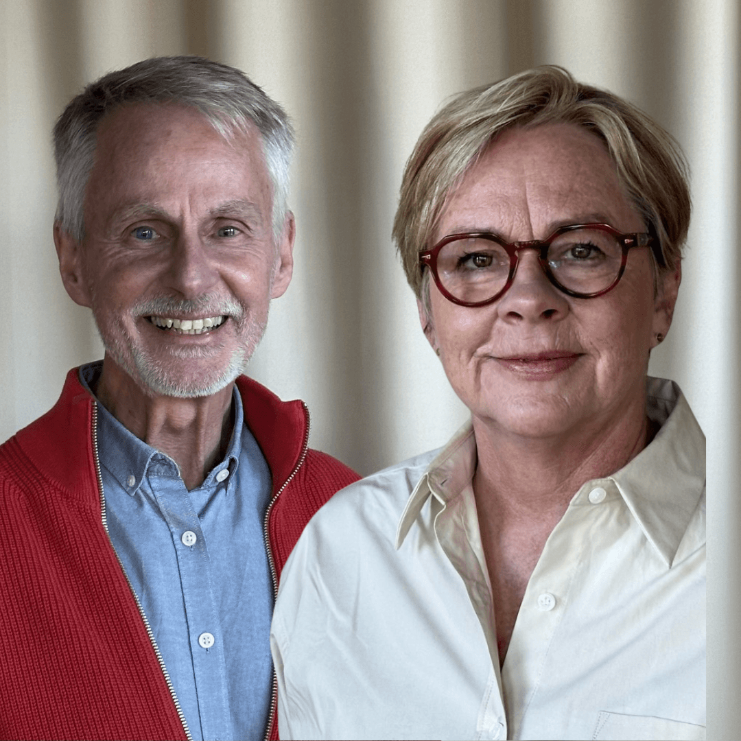 Man och kvinna bredvid varandra för porträttbild.